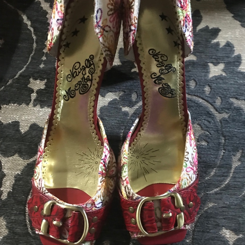 Naughty Monkey Heels/pumps